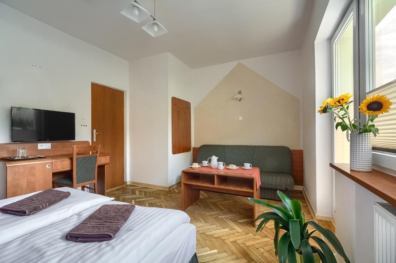 Hotel Sarenka Krynica-Zdrój Esterno foto